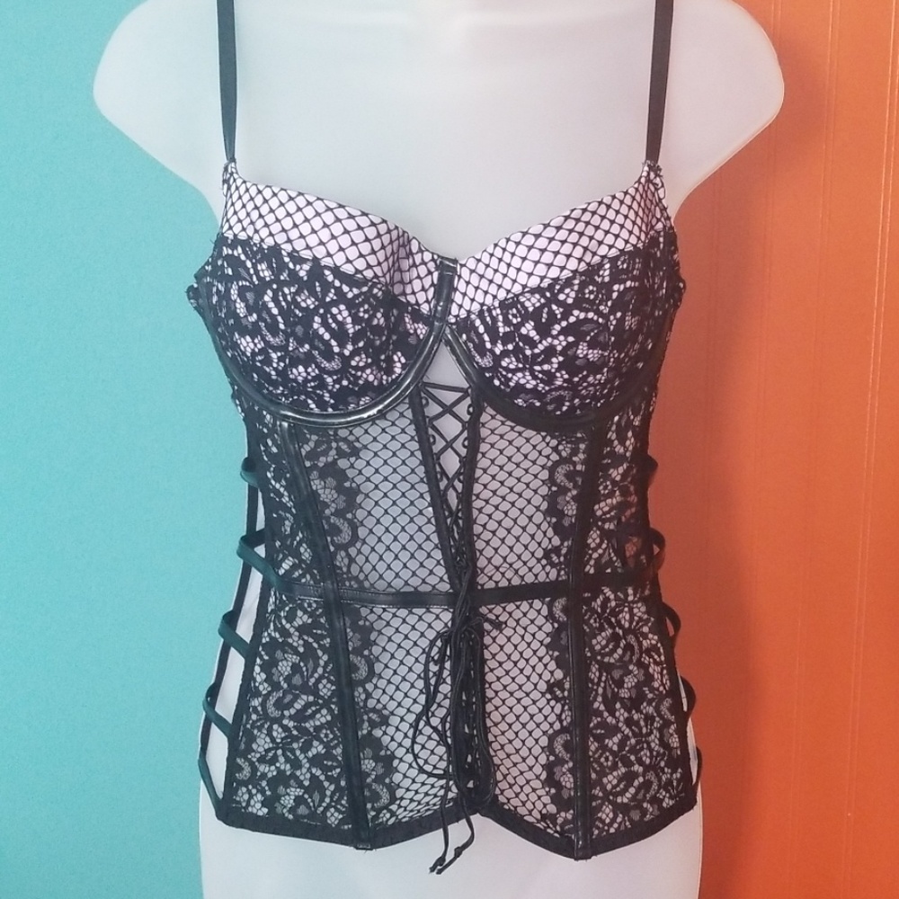 VS Lingerie